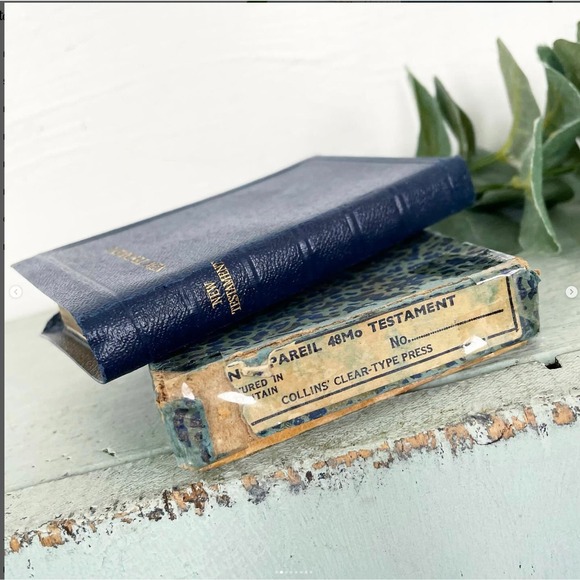 Vintage New Testament Miniature Pocket Bible Box Printed Great Britain 1937 - Picture 2 of 8